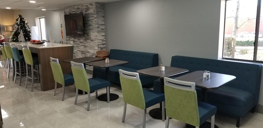 Quality Inn Pelham I-65 Exit 246 Exteriér fotografie
