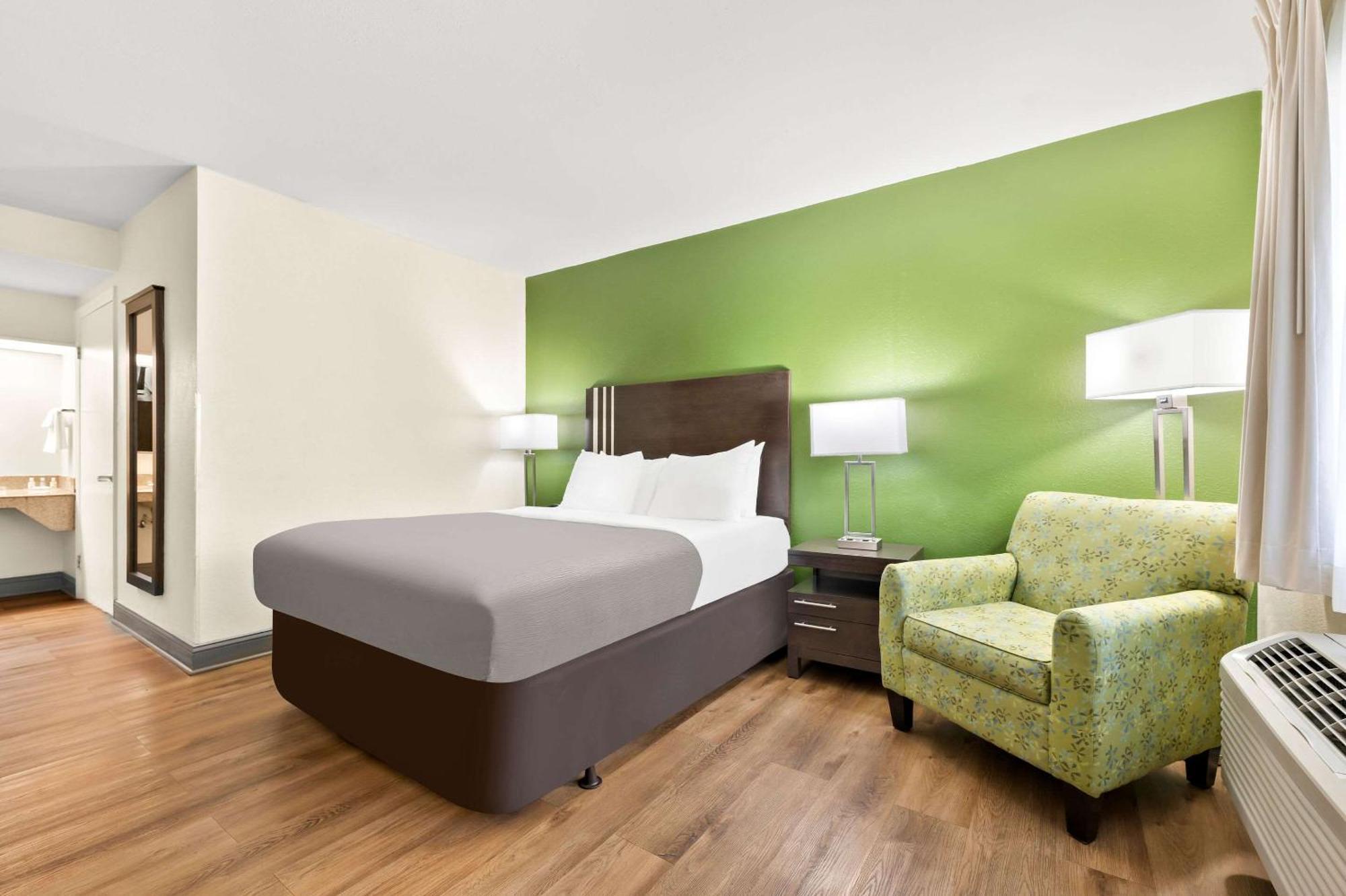 Quality Inn Pelham I-65 Exit 246 Exteriér fotografie